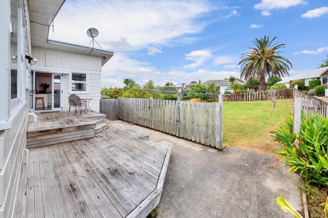 Fabulous Three Bedroom Home In Pakuranga Auckland Eksteriør bilde