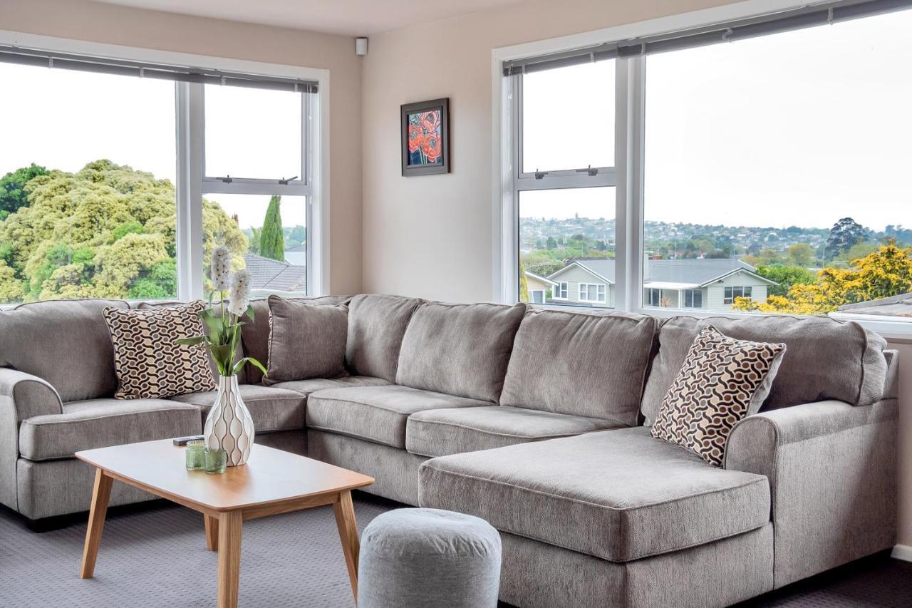 Fabulous Three Bedroom Home In Pakuranga Auckland Eksteriør bilde